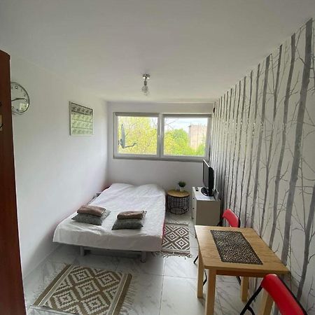 Ferienwohnung Night Host Robotnicza Breslau Exterior foto
